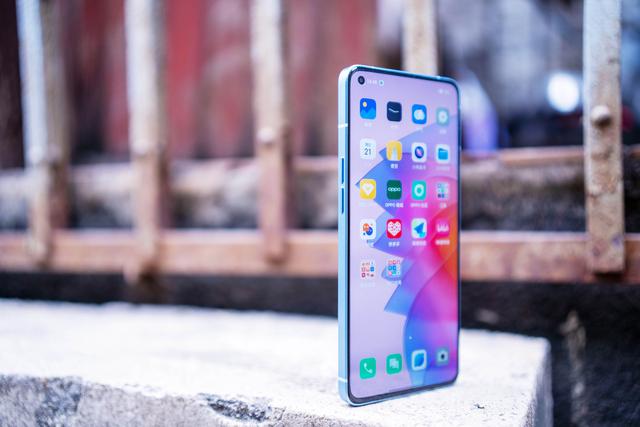 opopreno7pro手机怎么样（oppo reno7 pro现在还值得买吗）(1)