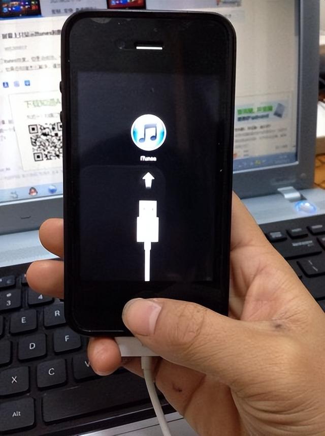 手机屏幕上有一条竖线怎么办（iphone手机出现线条解决方法）(3)