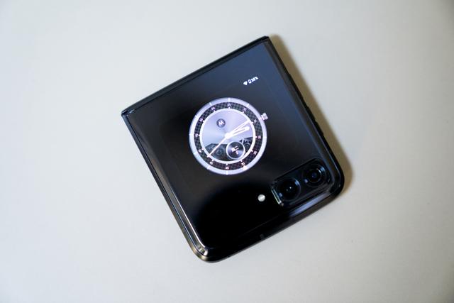 motorazr折叠手机怎么样（moto razr 2022深度评测）(4)