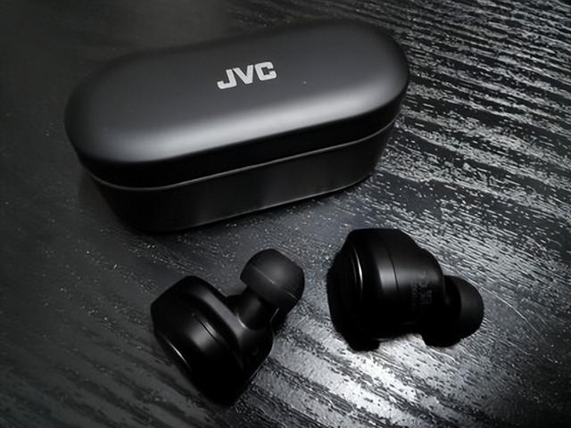 jvc耳机什么水平(jvc哪个系列的音质好)(2)