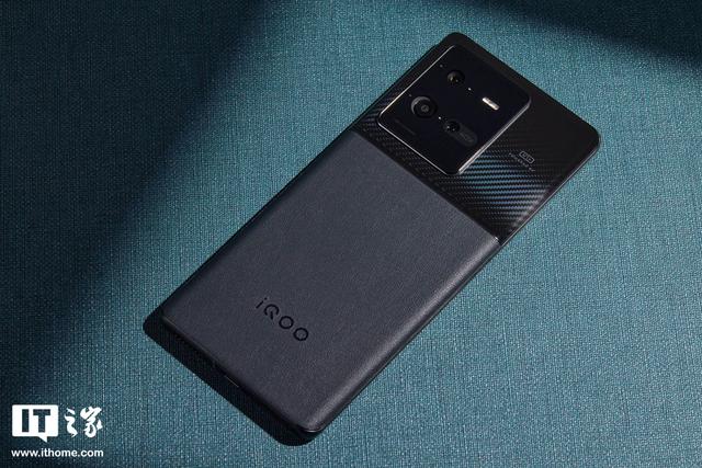 iqoo10pro参数配置详情（iqoo 10 pro现在值得入手吗）(3)