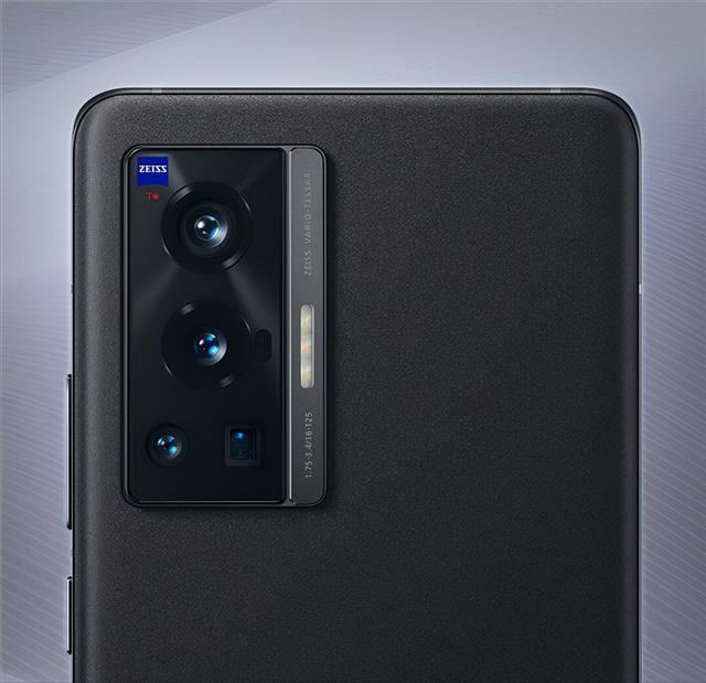 vivox70配置参数(vivo x70值得入手吗)(1)