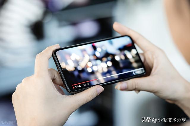 手机电池充电怎么充最好（手机充电时最正确的充电方法）(4)
