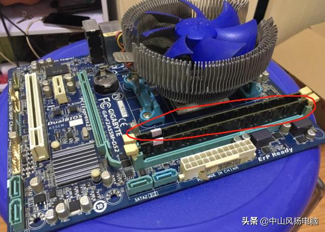 电脑不停的重启是怎么回事（电脑无限重启的解决方法）(2)