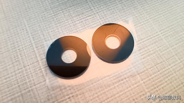 手机突然关机开不了机怎么办（手机无故黑屏关机的解决方法）(19)