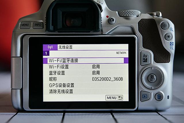 佳能200d二代参数配置（佳能200d二代单反相机评测）(22)