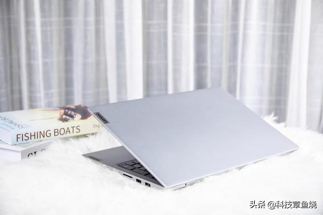 小新air15怎么样（联想小新Air15新评测）(6)