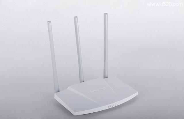 如何修改路由器密码（192.168.1.1修改路由器密码方法）(1)