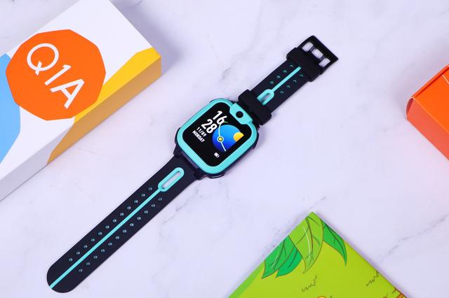 小天才q1a怎么样(小天才Q1A儿童电话手表上手体验)(1)