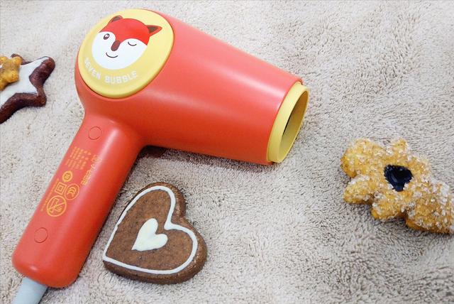 手机进水了怎么办把水震出来（手机进水的正确处理方法）(1)