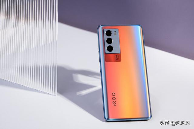 iooqneo5se参数配置（iQOO Neo5S体验评测）(5)