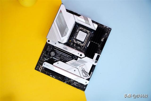 华硕z690主板参数配置（华硕z690吹雪主板评测）(5)