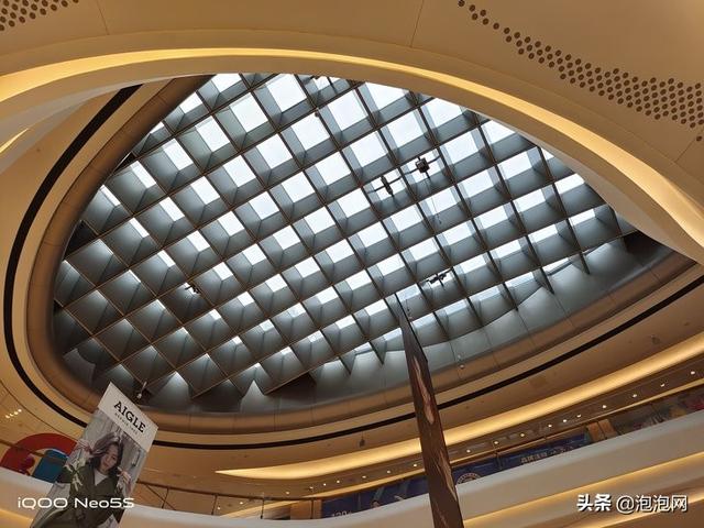 iooqneo5se参数配置（iQOO Neo5S体验评测）(22)