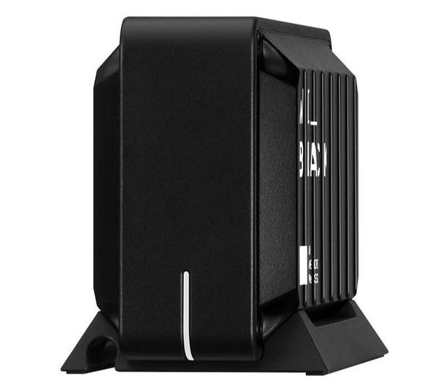 wd移动硬盘质量怎么样(WDBLACK D30游戏移动固态硬盘评测)(2)