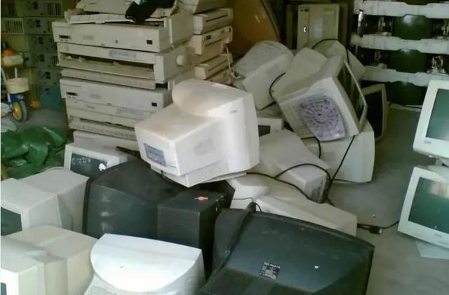 电脑怎么升级（电脑硬件升级最佳方法）(1)