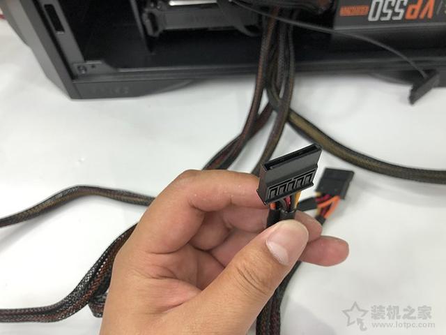 电脑主机怎么组装（diy电脑组装教程图解详细步骤）(74)