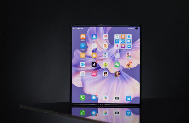 华为折叠手机xs2怎么样（华为折叠手机mate xs2值得入手吗）(7)