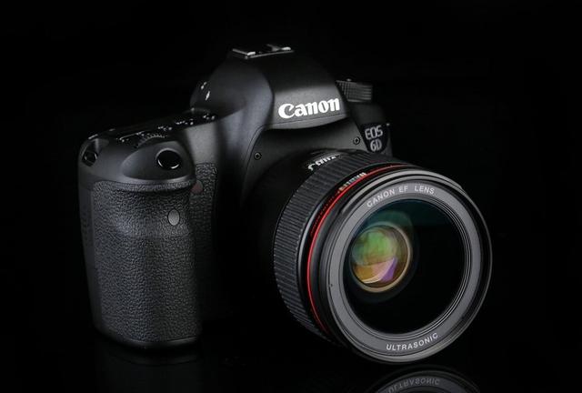 佳能eos6d怎么样（佳能eos6d值不值得入手）(1)