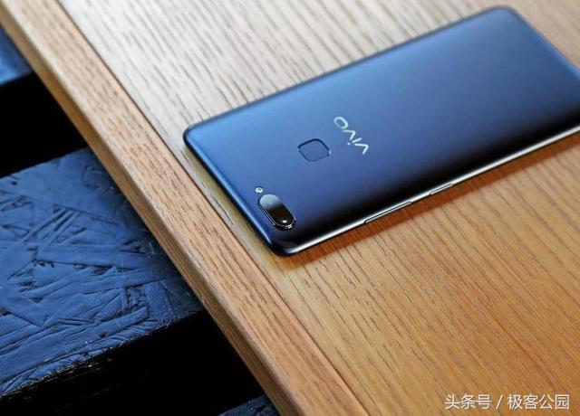 vivox20plus参数配置（逆光也清晰vivo x20plus拍照测评）(3)