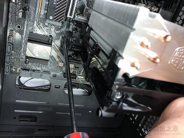 电脑主机怎么组装（diy电脑组装教程图解详细步骤）(59)