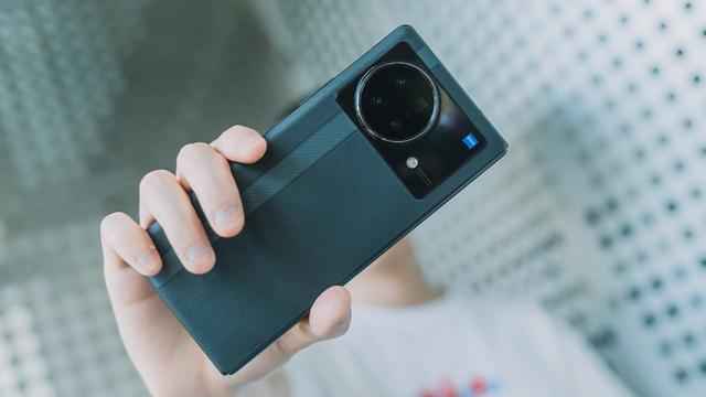 vivo折叠屏手机怎么样（vivo X Fold折叠手机详细测评）(4)