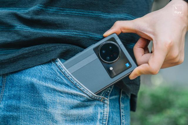 vivo折叠屏手机怎么样（vivo X Fold折叠手机详细测评）(33)