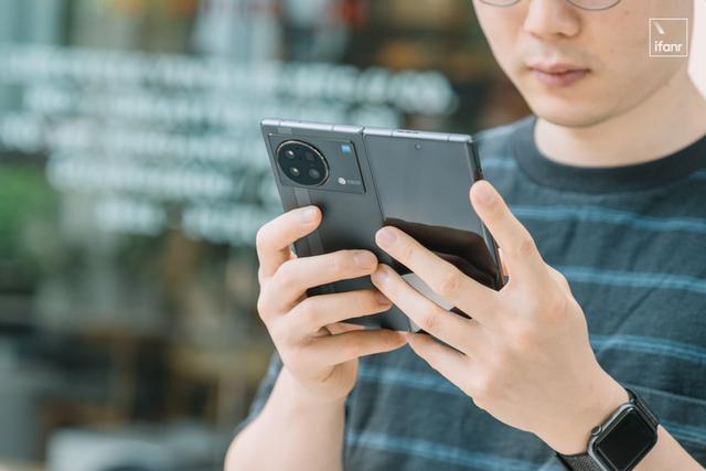 vivo折叠屏手机怎么样（vivo X Fold折叠手机详细测评）(15)
