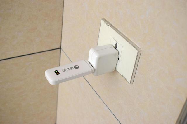 随身无线wifi哪个品牌好（蒲公英X4U随身WiFi体验）(9)