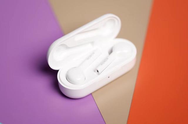什么品牌的蓝牙耳机最好（盘点2022年度蓝牙耳机排名）(5)