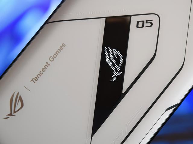 rog5手机参数配置（rog游戏手机5值不值得买）(6)