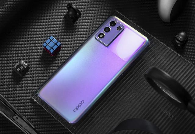 老年人手机哪款好耐用（4款适合老年人的千元机推荐）(4)