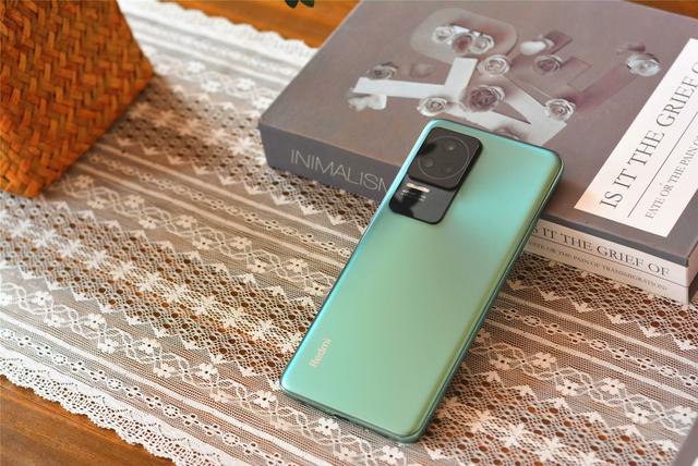 现在啥手机好而且不太贵(这3款手机目前公认“无差评”)(3)