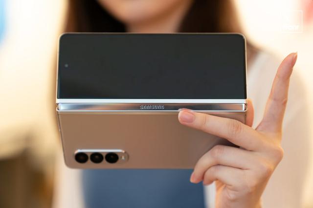 三星折叠手机fold3怎么样（三星折叠屏z fold 3真实使用感受）(20)