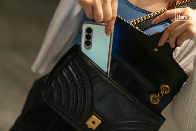 三星折叠手机fold3怎么样（三星折叠屏z fold 3真实使用感受）(12)