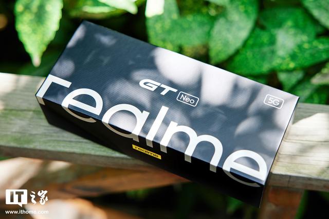 真我gtneo闪速版参数配置（realme gt neo 闪速版综合评测）(1)