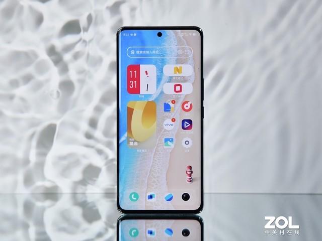 目前性价比最高的手机是哪款（四款高颜值手机全部码住）(3)