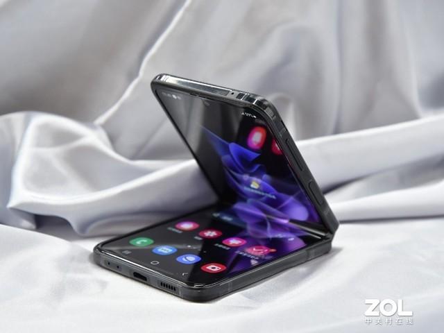 目前性价比最高的手机是哪款（四款高颜值手机全部码住）(2)