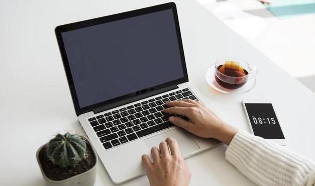 电脑按哪个键退出睡眠（电脑丨电脑进入睡眠模式黑屏怎么开机）(1)