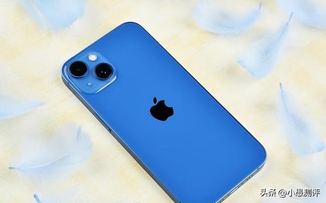 iphone13多少钱一台(苹果iPhone13跌至4899元)(3)