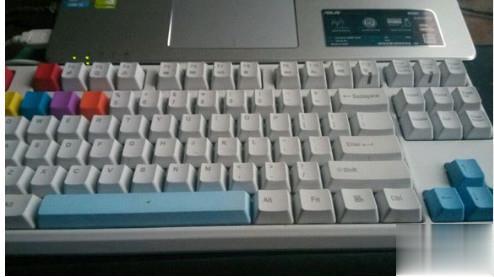 笔记本键盘没反应怎么办（笔记本外接键盘没反应的原因及解决方法）(1)