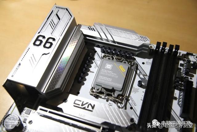 七彩虹电脑怎么样(七彩虹b660m gaming frozen测评)(3)