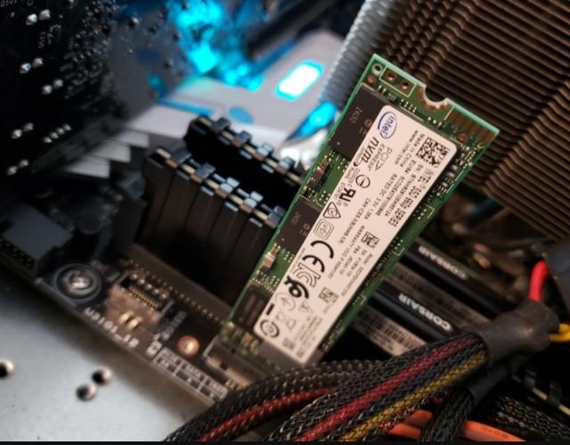 笔记本电脑怎么选(笔记本电脑新手购买指南)(5)