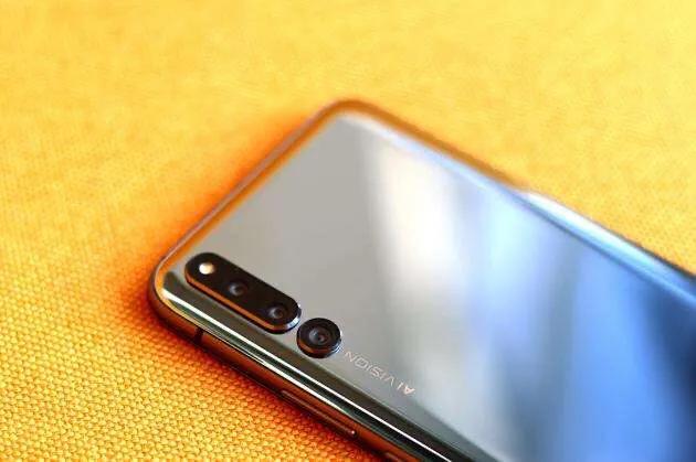 麒麟980手机有哪些（盘点三款麒麟980处理器的手机）(5)