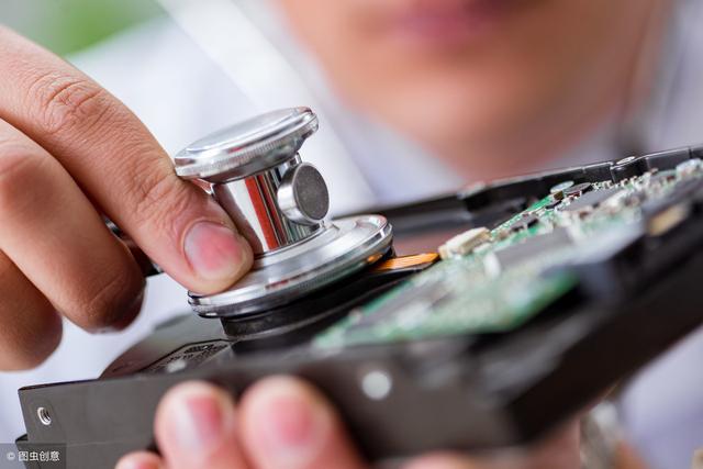 固态和机械硬盘哪个好（固态和机械硬盘有何区别）(1)