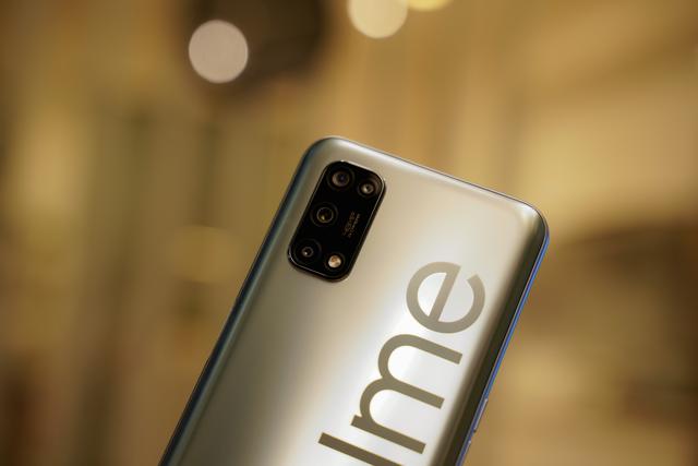 realmev55G手机参数(realmev5手机值得购买吗)(14)