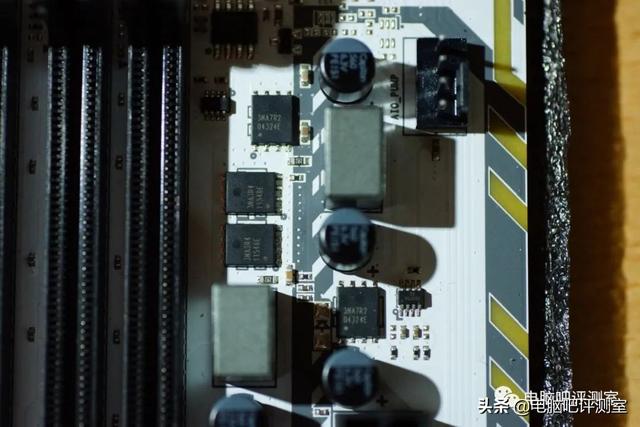 七彩虹电脑怎么样(七彩虹b660m gaming frozen测评)(22)