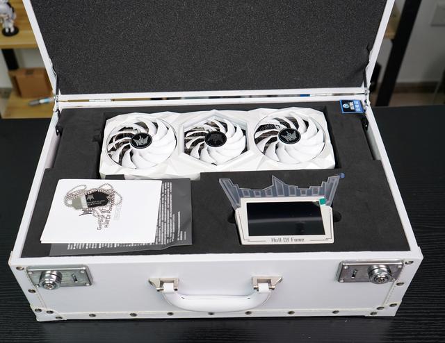 影驰名人堂显卡怎么样（影驰名人堂3090ti限量版测评）(6)