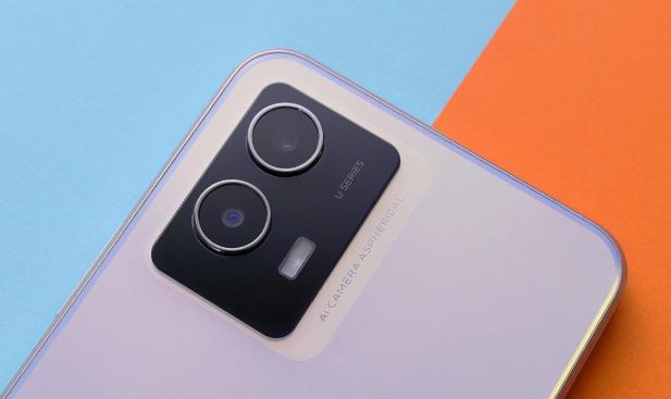 适合老年人的手机有哪些（3款适合送长辈的手机推荐）(5)