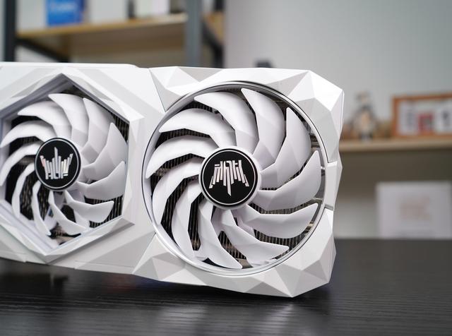 影驰名人堂显卡怎么样（影驰名人堂3090ti限量版测评）(17)