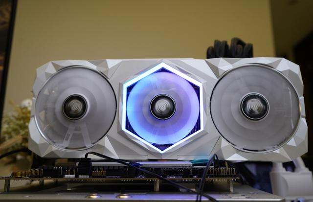 影驰名人堂显卡怎么样（影驰名人堂3090ti限量版测评）(26)